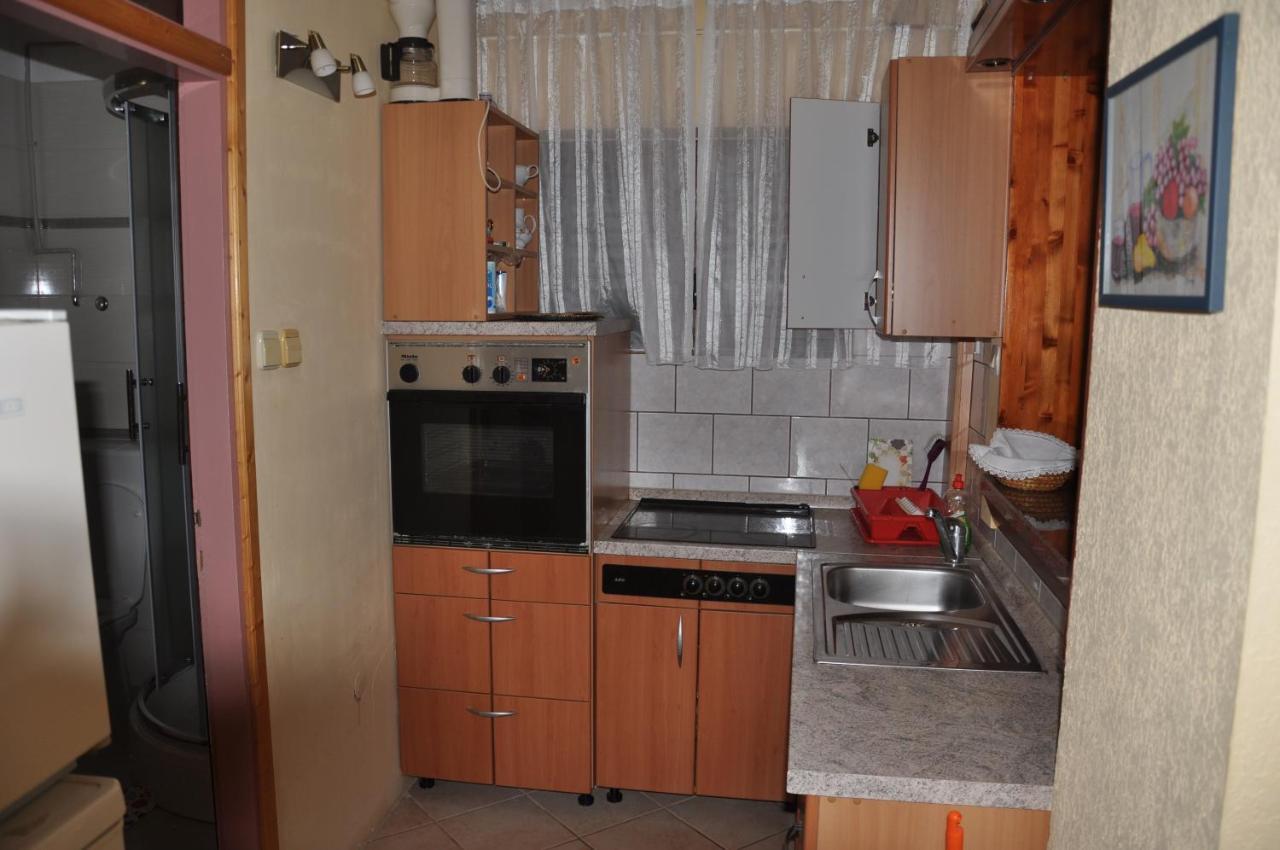 Apartmani Karla Klenovica Exterior foto
