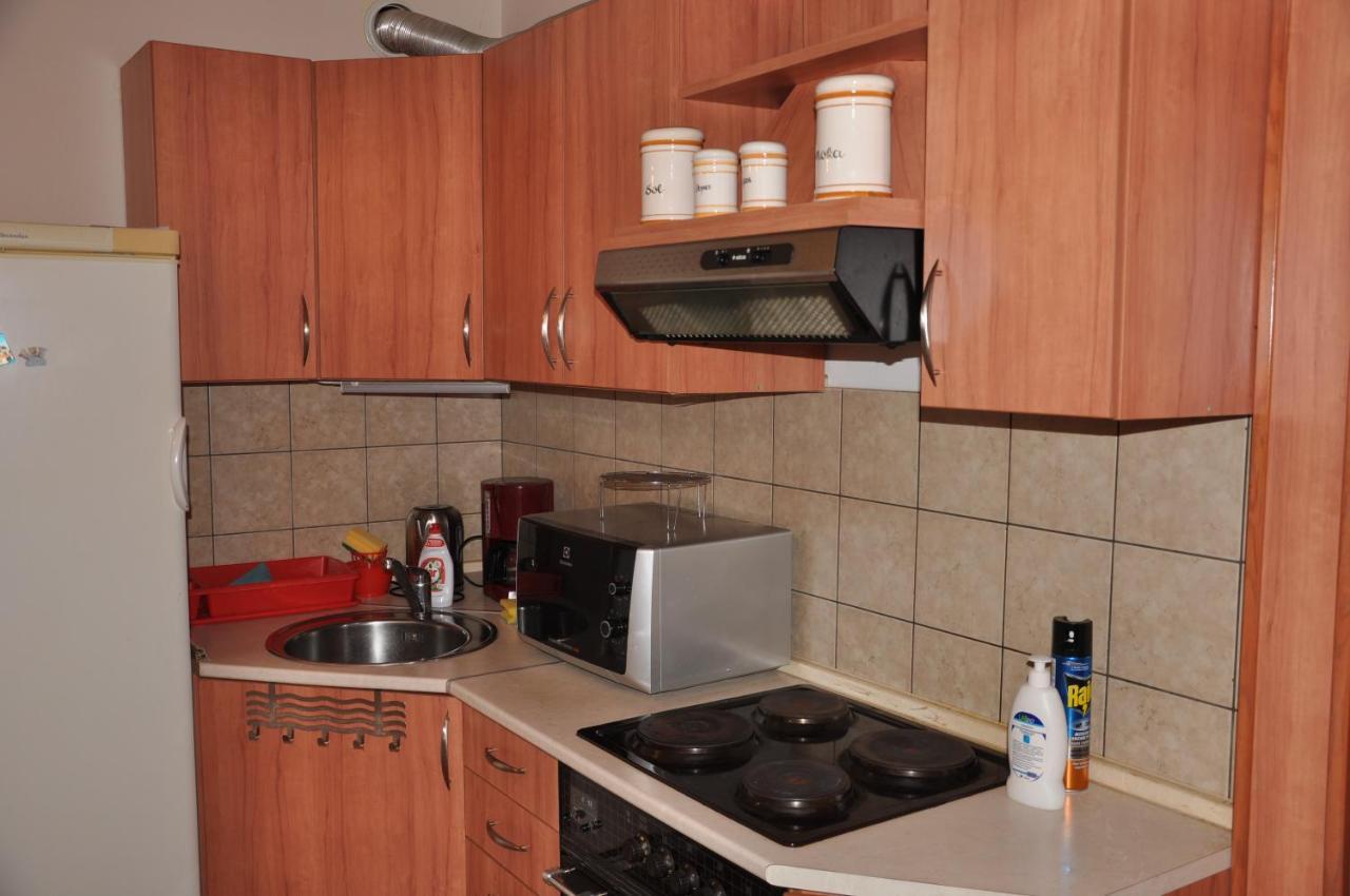Apartmani Karla Klenovica Exterior foto